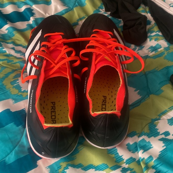 Adidas predator pros - Picture 4 of 4